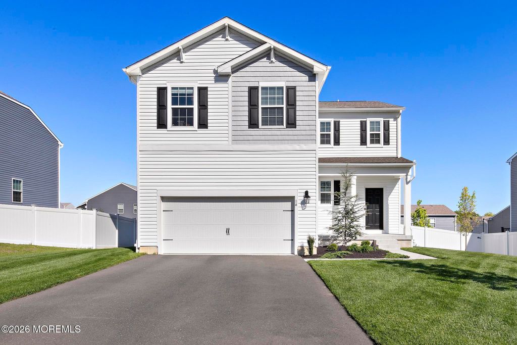 14 Wright Road, Barnegat, NJ 08005
