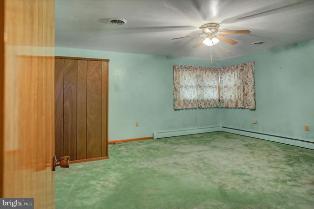 960 LEIDIG DRIVE, Chambersburg, PA 17202