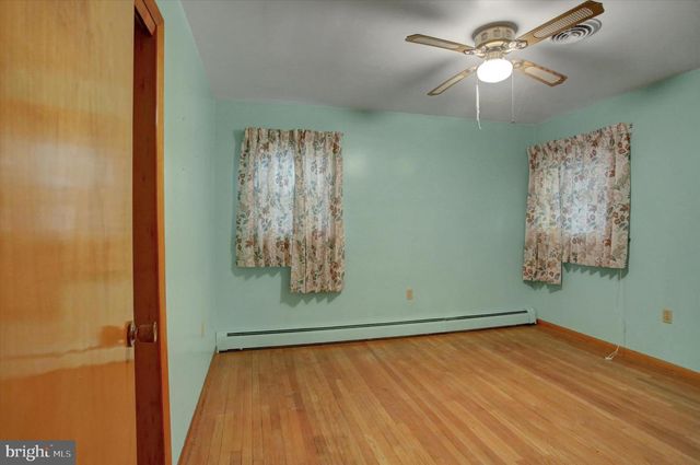 960 LEIDIG DRIVE, Chambersburg, PA 17202