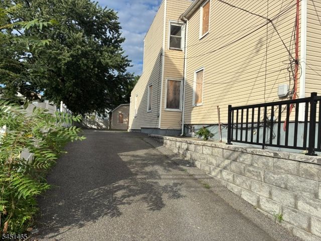 145 Ward St, City Of Orange Twp., NJ 07050