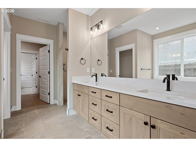 18208 Ne 164th Ave 25, Brush Prairie, WA 98606