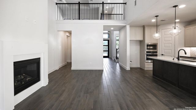 657 Inner Path, New Braunfels, TX 78132