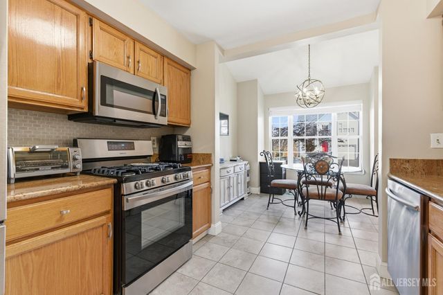 24 Rubar Drive, Sayreville, NJ 08859