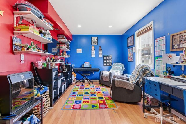 24 Rubar Drive, Sayreville, NJ 08859