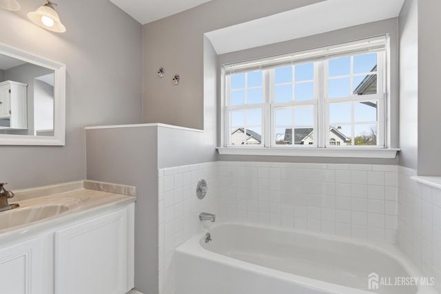 24 Rubar Drive, Sayreville, NJ 08859