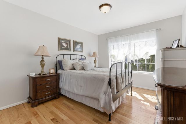 24 Rubar Drive, Sayreville, NJ 08859