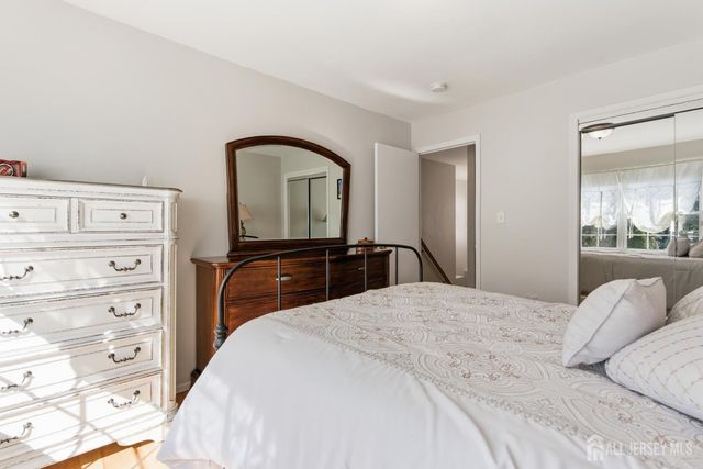 24 Rubar Drive, Sayreville, NJ 08859