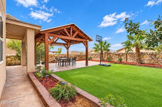 213 S MANZANITA Drive, El Paso, TX 79928