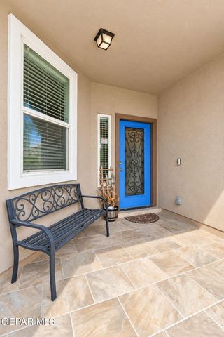 213 S MANZANITA Drive, El Paso, TX 79928