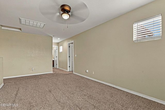213 S MANZANITA Drive, El Paso, TX 79928