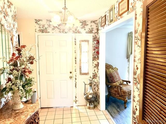 5878 Bridle Path, Montgomery, AL 36116
