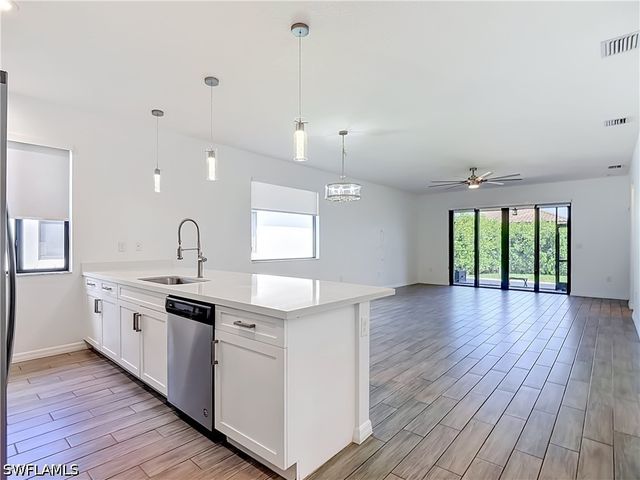5045 Arancia LN, Ave Maria, FL 34142