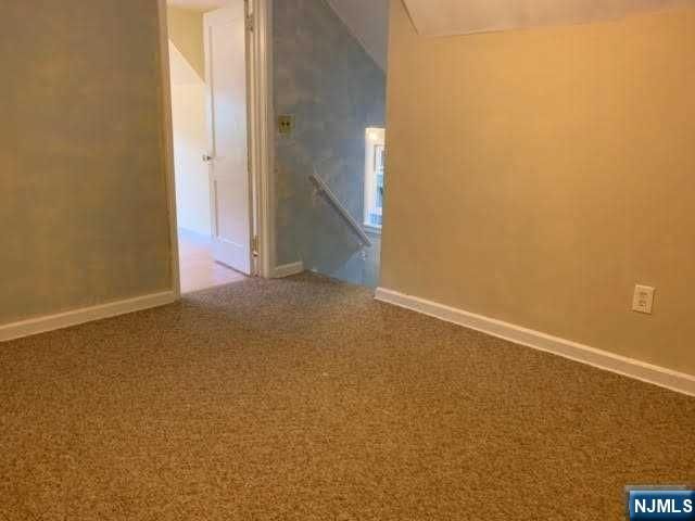 10 Lenox Avenue 2nd Floor, Ridgewood, NJ 07450