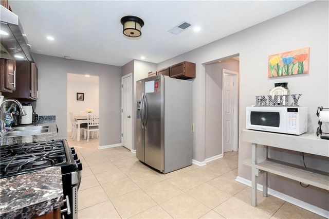 2727 Crestworth Lane, Buford, GA 30519