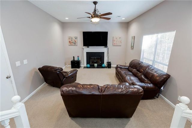 2727 Crestworth Lane, Buford, GA 30519