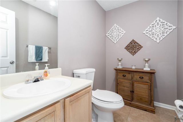2727 Crestworth Lane, Buford, GA 30519