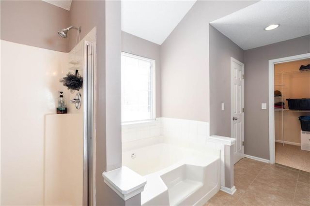 2727 Crestworth Lane, Buford, GA 30519