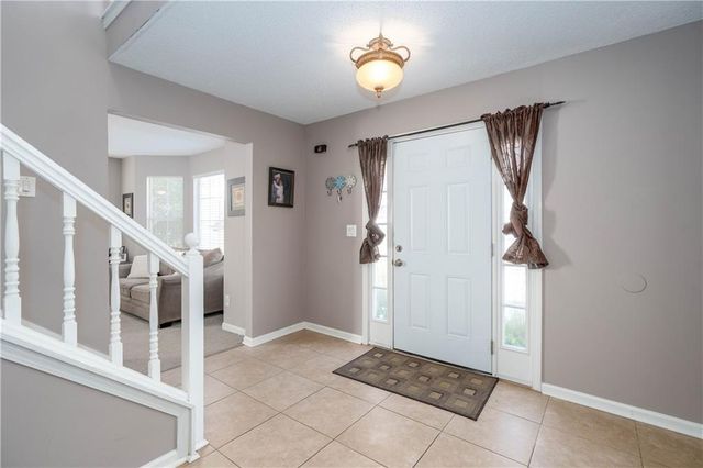 2727 Crestworth Lane, Buford, GA 30519