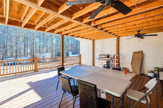 2727 Crestworth Lane, Buford, GA 30519