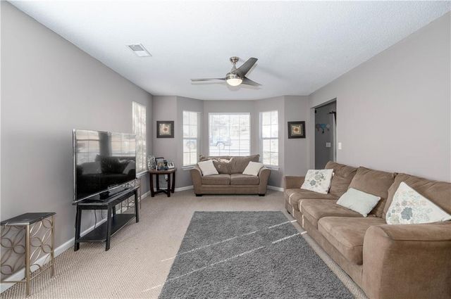 2727 Crestworth Lane, Buford, GA 30519