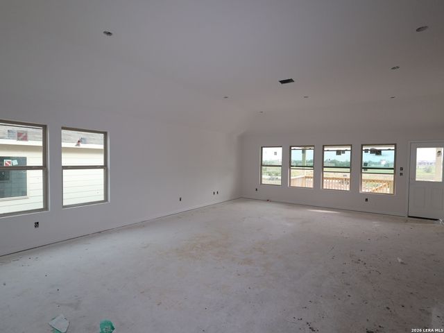 10338 Goodison Drive, Converse, TX 78109