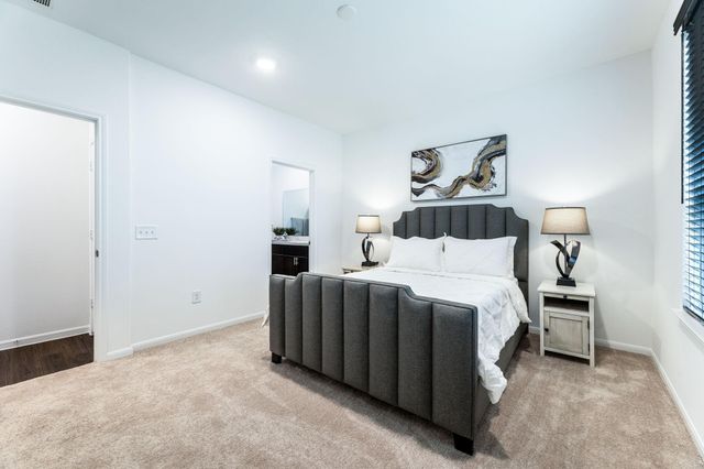 16745 Oak Bough Drive, Conroe, TX 77302