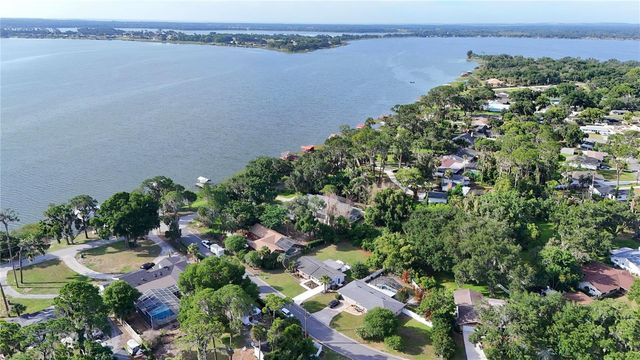 3000 LAUREL DRIVE, Mount Dora, FL 32757