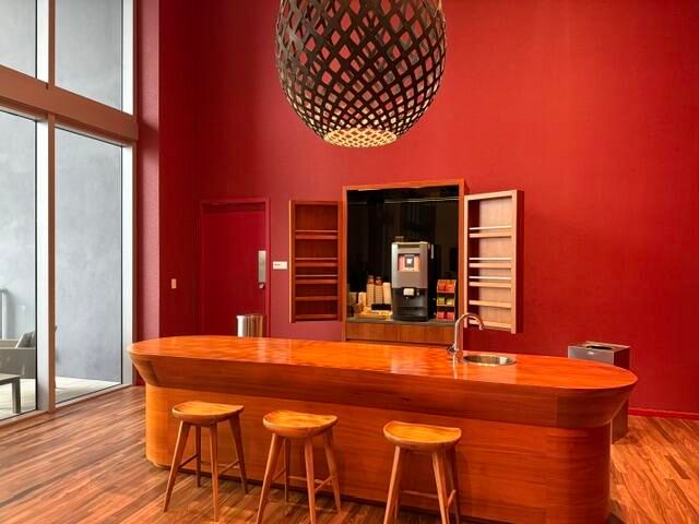 1300 BRICKELL BAY 2105, Miami, FL 33131