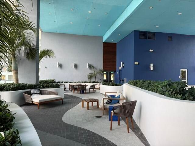 1300 BRICKELL BAY 2105, Miami, FL 33131