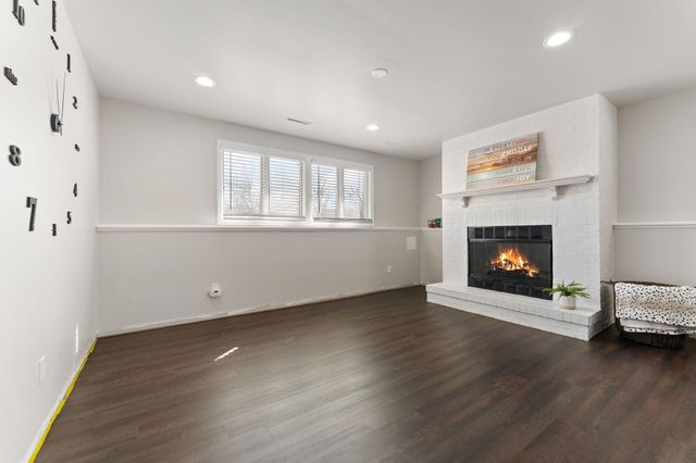 418 Teibel Drive, Schererville, IN 46375