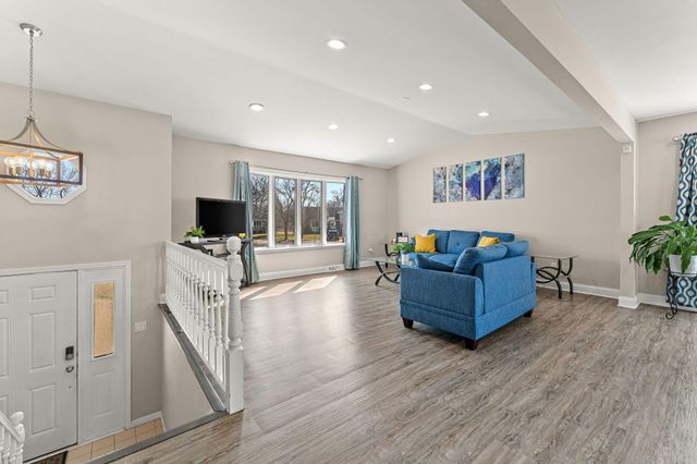 418 Teibel Drive, Schererville, IN 46375