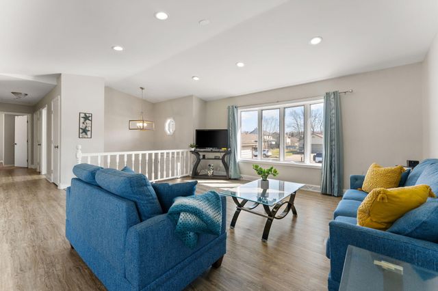 418 Teibel Drive, Schererville, IN 46375