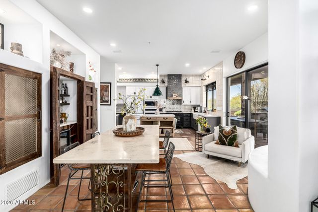 10801 E HAPPY VALLEY Road 24, Scottsdale, AZ 85255