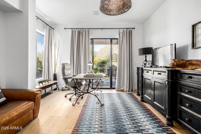 10801 E HAPPY VALLEY Road 24, Scottsdale, AZ 85255