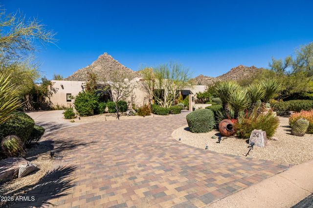10801 E HAPPY VALLEY Road 24, Scottsdale, AZ 85255