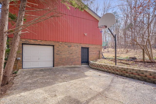 2004 Snow Valley Road, Durham, NC 27712