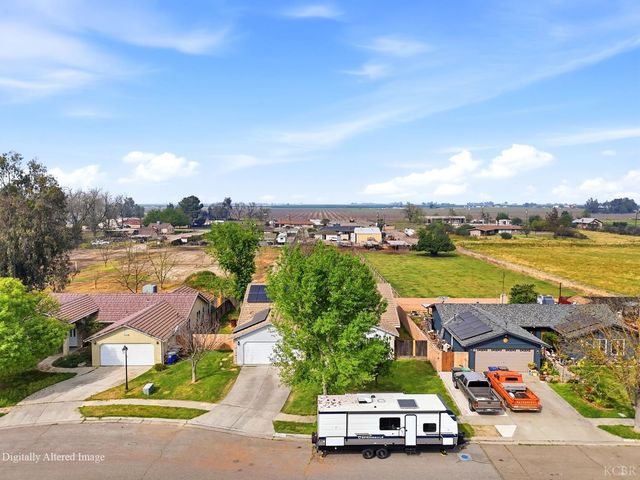 21389 S Haslem, Riverdale, CA 93656