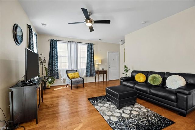 2664 Leytonstone Drive, Chesapeake, VA 23321