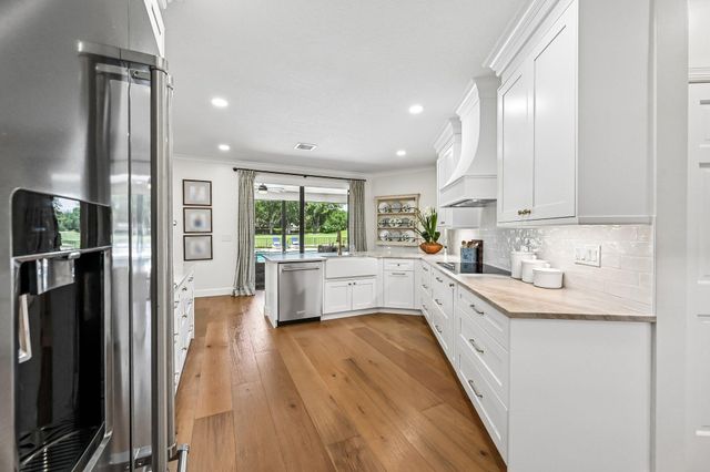 15 Carrick Road, Palm Beach Gardens, FL 33418