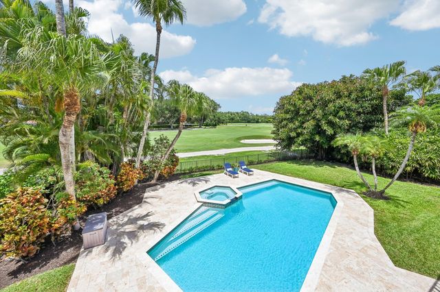 15 Carrick Road, Palm Beach Gardens, FL 33418