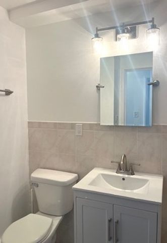 9245 Irving Park Road GE, Schiller Park, IL 60176