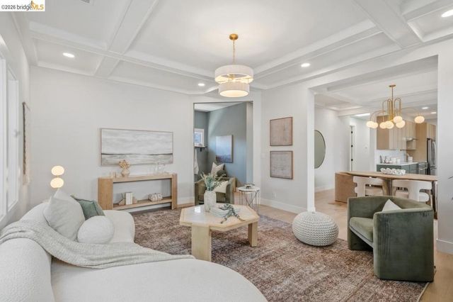 1009 Addison St, Berkeley, CA 94710