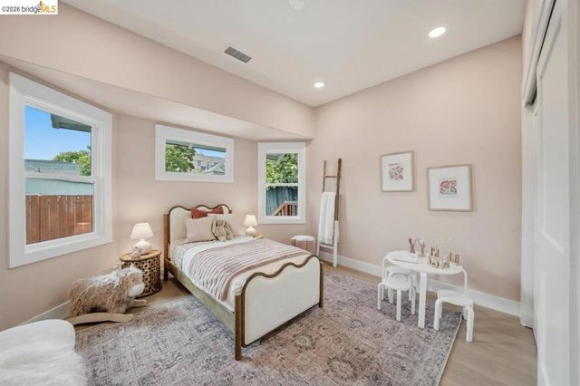 1009 Addison St, Berkeley, CA 94710