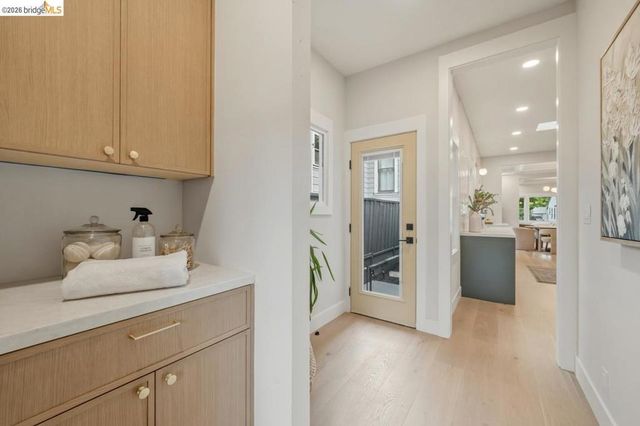 1009 Addison St, Berkeley, CA 94710