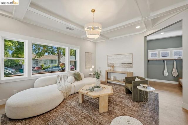 1009 Addison St, Berkeley, CA 94710