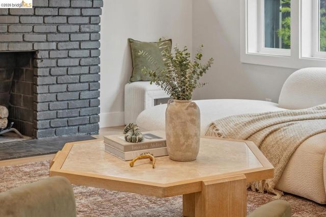 1009 Addison St, Berkeley, CA 94710