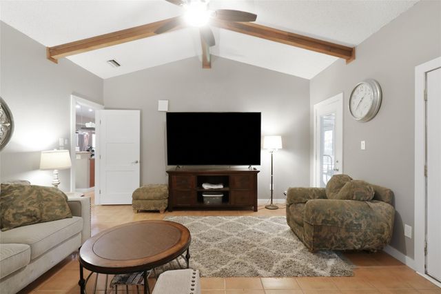 102 N Lake Hills DR, Austin, TX 78733