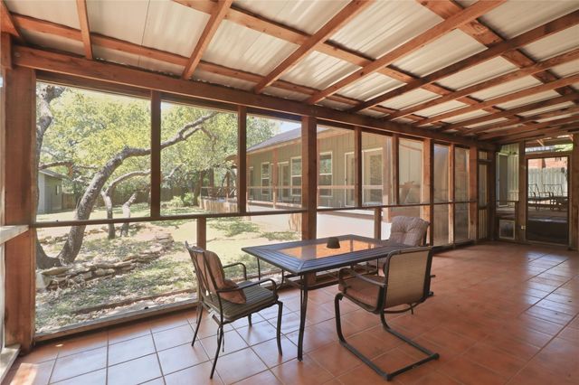 102 N Lake Hills DR, Austin, TX 78733