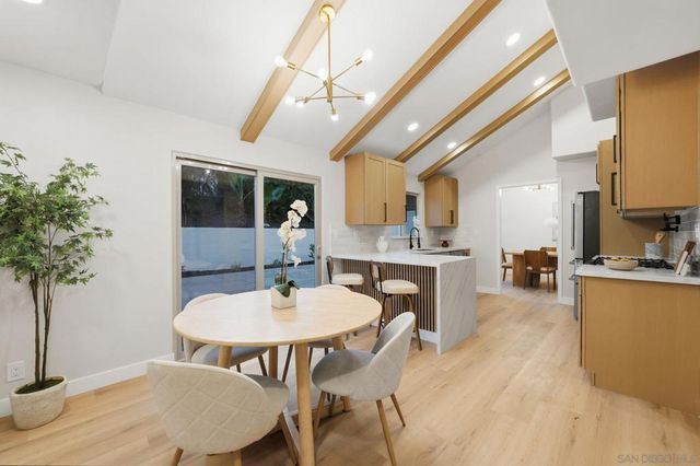 6942 Turnbridge Way, San Diego, CA 92119