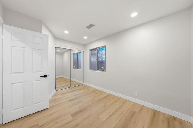 6942 Turnbridge Way, San Diego, CA 92119